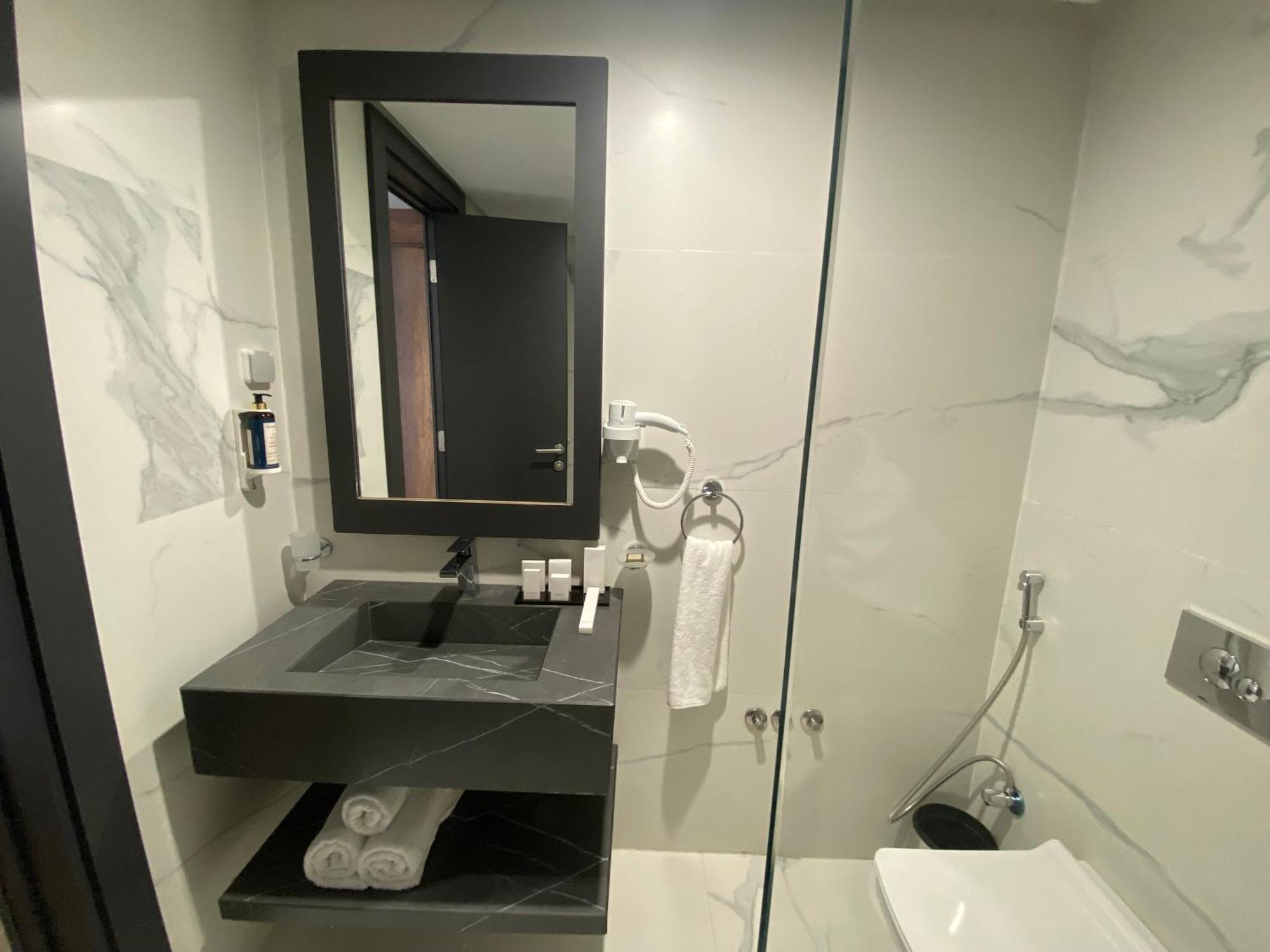 Executive Boutique Hotel Рабат Экстерьер фото
